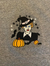 Load image into Gallery viewer, HALLOWEEN HAT T-SHIRT